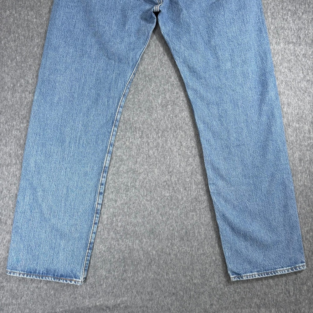 Levis 501 Jeans Men 34x30 Blue Original Fit Straight Leg Button Fly Medium Wash - Picture 7 of 11